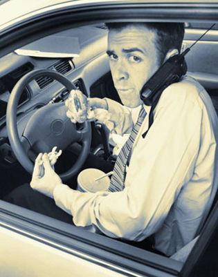driving and cell 1 millió dollárt kerestek egy nap alatt