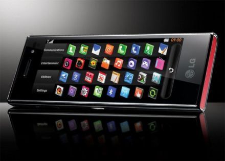 LG BL40 Megérkeztek az új LG csokimobilok