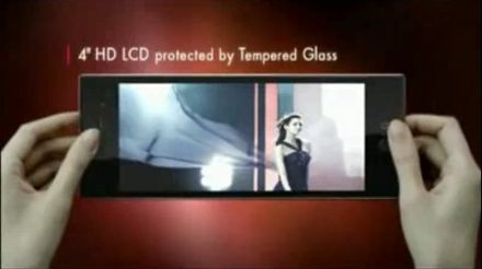 LG BL40 Videón az LG osztott képernyõs csokimobilja