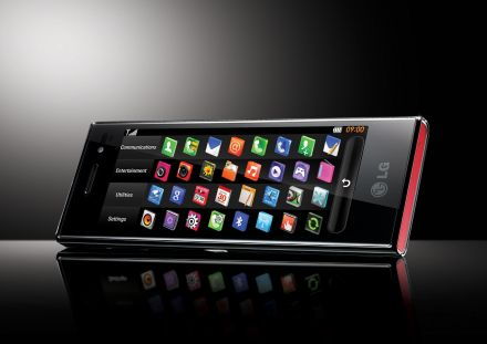 LG BL40 Nagy meglepetéseket tartogat az LG új Chocolate BL40 telefonja