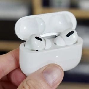 Pert indítanak az Apple ellen az AirPods Pro „hanghibája” miatt