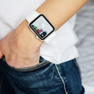 Apple Watch Series 9 vs. Samsung Galaxy Watch 6: ringben a két csúcskategóriás okosóra!