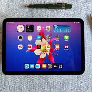 Az Apple-nek három évbe telt, hogy részben orvosolja az iPad Mini zselés görgetés problémáját