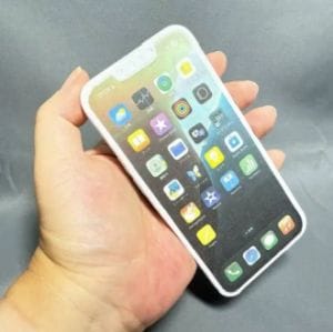 Kiszivárogtak az iPhone SE 4 specifikációi, ára és megjelenési hónapja!