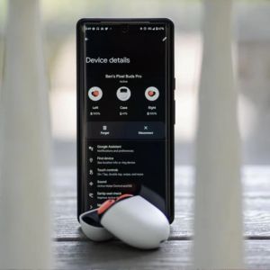 A Pixel Buds alkalmazás immár elérhető a Pixel telefonok kezdőképernyőjén