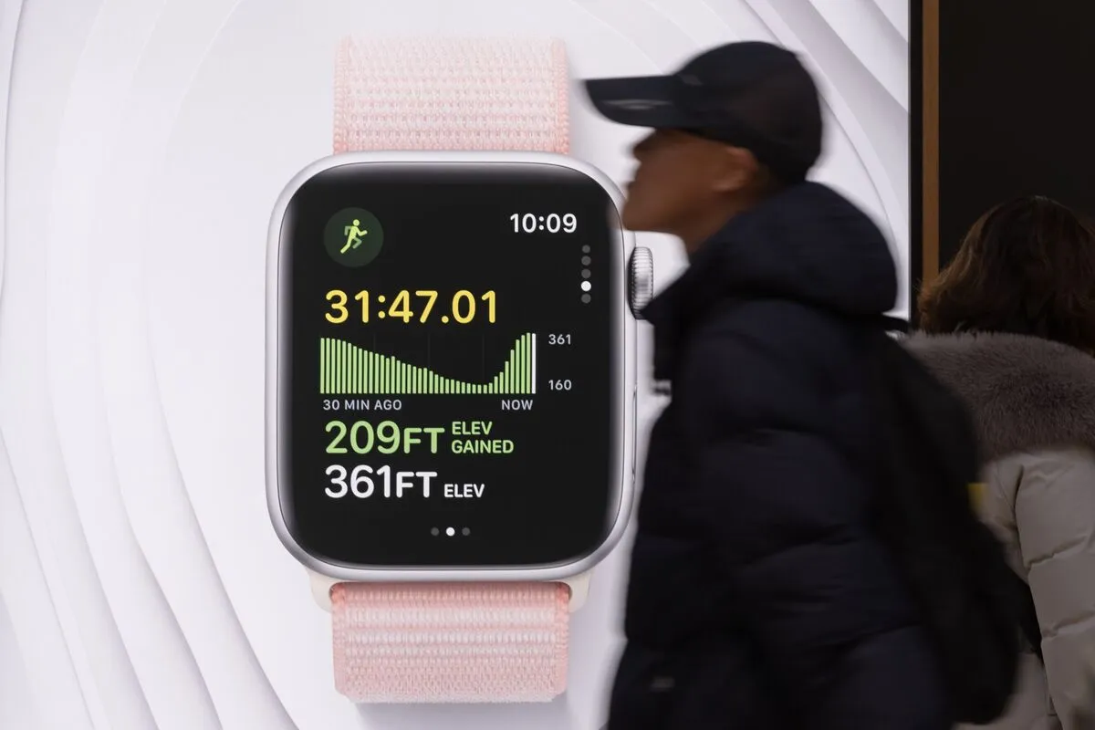 Az Apple Watch X: nagyobb képernyővel és vékonyabb dizájnnal érkezik szeptemberben
