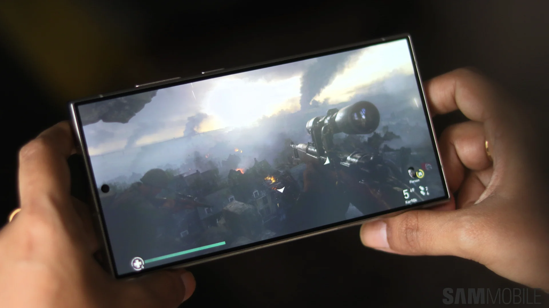 A Samsung új telefonja a játékokkal is harcba száll...