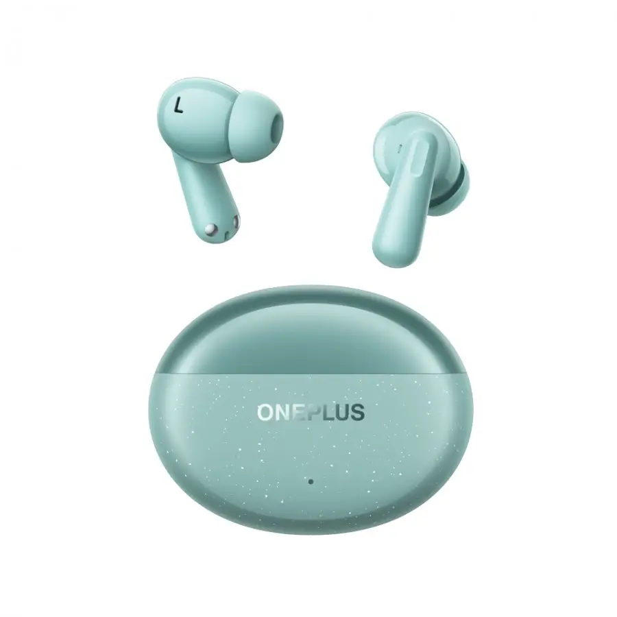 Új okosóra és fülhallgató a OnePlus kínálatában