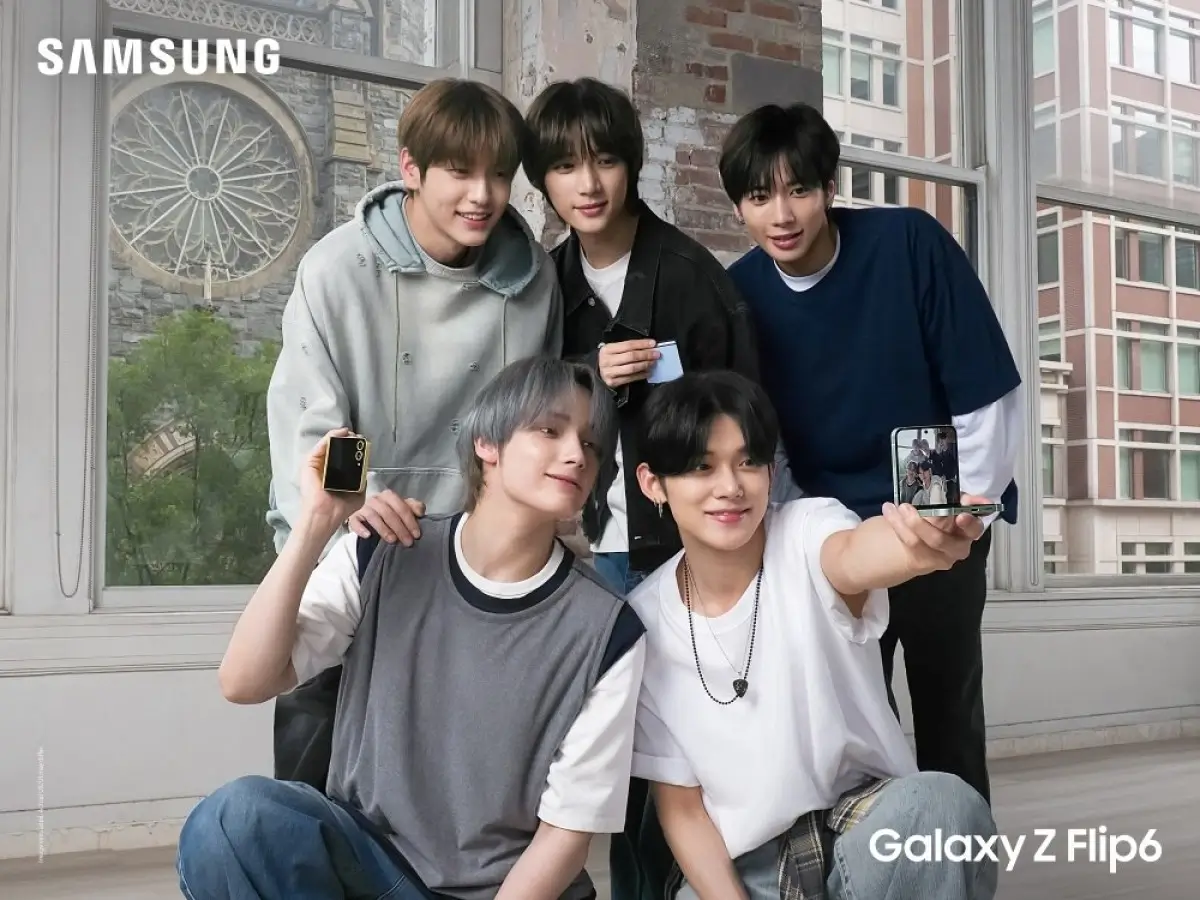 A Samsung együttműködik a TXT fiúbandával az új Galaxy márka himnuszán